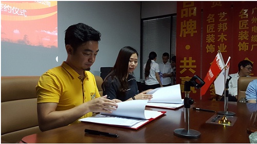 ��ͨ��(sh��)�I(y��)�c�����b����F(tu��n)�����s�xʽ